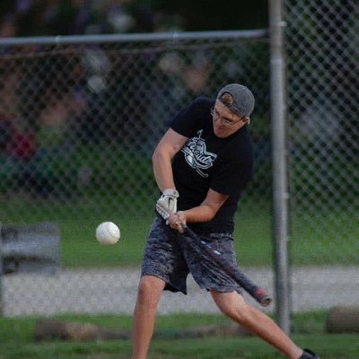 Writer for https://t.co/fk8J1P9wX7 | Diehard Chicago Sports Fan | Guitarist | Rock and Metal 🤘🏻 | Coal City | JJC Graduate