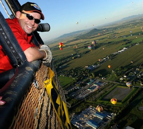 Pilote de montgolfière professionnel directeur de montréal montgolfière et passionné de la vie !