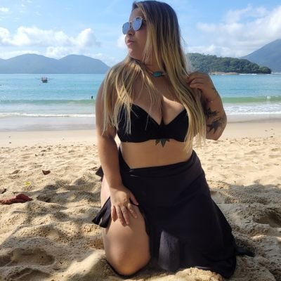 Homofóbicos, racistas, quem não respeita a natureza e animais: FORA.
