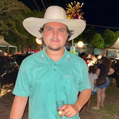 Douglete_ernica's profile picture. 