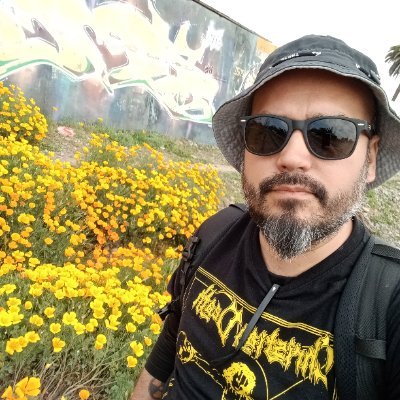 AndresTM1977's profile picture. 