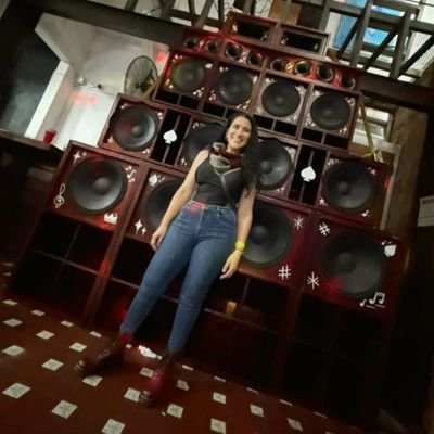 Kinery12's profile picture. ❤Dios, 🍀Familia, ☕Café,🌴🌊🌞Beach lover Make the World a smaller place 🌎🚢✈⛟🌍

📸 https://t.co/Yl2zNnhi8C