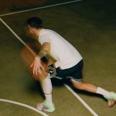 slmn1492714's profile picture. @Alhilal_FC