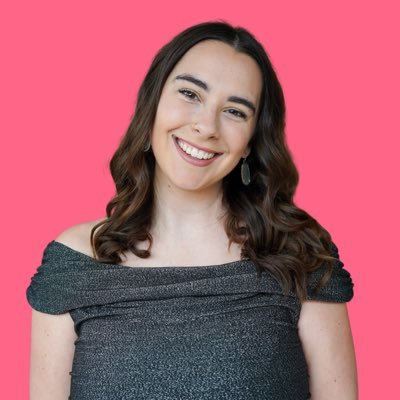 Romance & Fantasy Author based in DFW 📖✨ #amquerying a nerdy new adult romcom | Learn more about my current and upcoming projects! 👇🏼