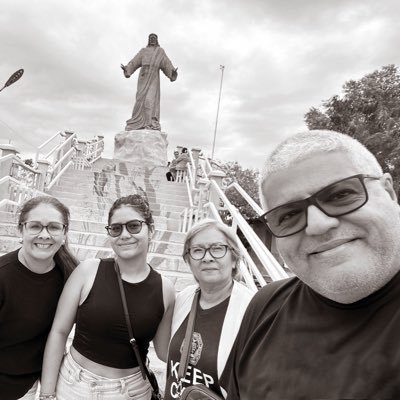 MonserratBoni's profile picture. “Señor, si Tú quieres, puedes sanarme” 🙇🏻‍♀️