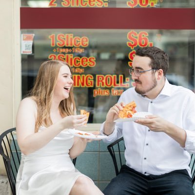 fantasticarl's profile picture. Writer, Marketer, & Freelancer. Opinions are my own. She/Her. #WritingCommunity