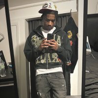 Dlo (@_dlo5) 's Twitter Profile