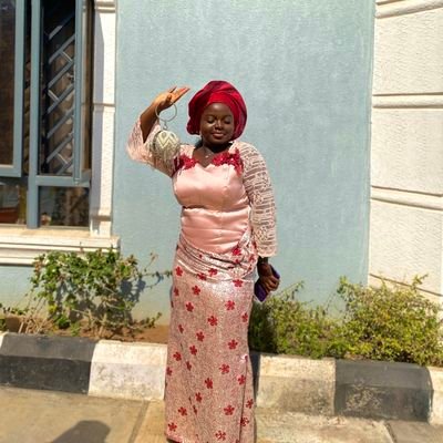 Medical student||
||Christian 🤗||
||Saved by THE BLOOD 😌||
||Fashion designer||
||Model||
||Unilorite||
||MB;BS ( in view)||
||Dancer||