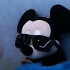 gabrielino_666's profile picture. 💙🤍