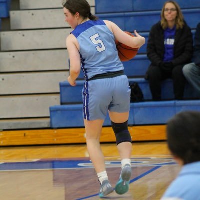 Point Guard/ Shooting guard |5’4| 4.0 gpa honors student|-Olentangy Berlin class of 2028🏀| alana0715@icloud.com