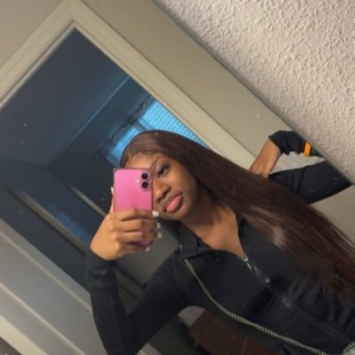 bri ๐ Profile