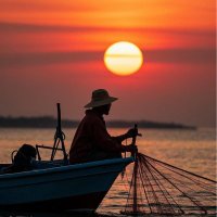 🇨🇳落日船🇨🇳 (@luorichuan88) Twitter profile photo