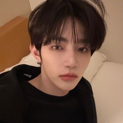 hidnlila's profile picture. 