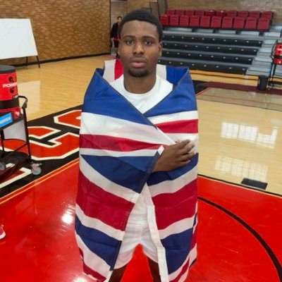 6’5 SG| 6’10 wingspan | 220lbs | 4.0 GPA| ephraimudanyi10@gmail.com |(575) 291-6119|