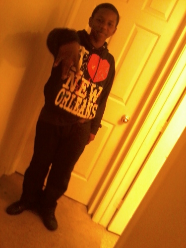 Owe _naeCOLE h e r e MY boyfriend phil yall quink follow me & him thoo  10511. ♥