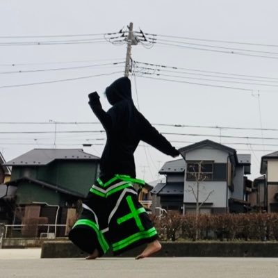 #ダンスラ ライブやフェスで遊べるステップ練習中🕺 ほど遠いけど、あこがれのRM近づきたい。ライブ等の呟きおおめなので苦手に感じたらブロ解 大丈夫です🙏 💧@honkidance @Falilv @INGofficial @IDLMs_OFFICIAL @zuma_info