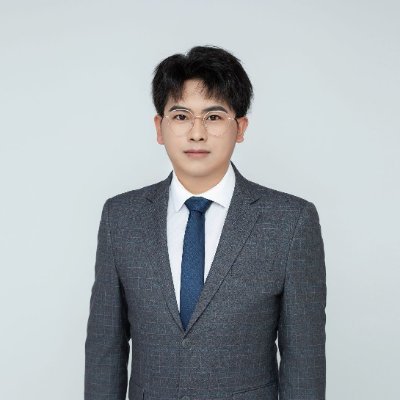 MisikRaymo30's profile picture. Crypto analyst connecting ecosystems