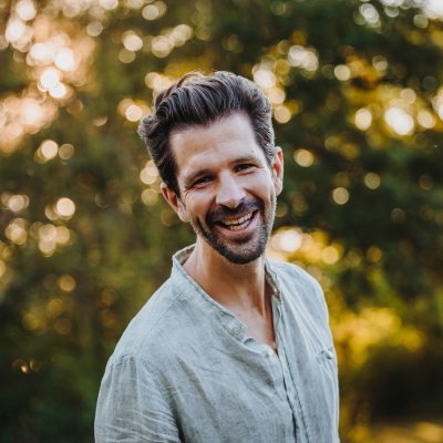 martin_jonen's profile picture. Helping SAP ABAP developers master clean code, improve skills, and boost project success with practical coaching focused on clarity, quality, and well-being.