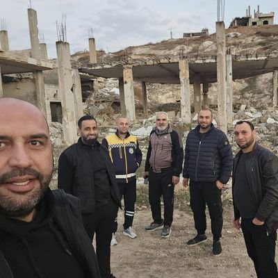 اللطامنة المدمرة واهلها بالخيام
ساعدوهم لاجل العودة