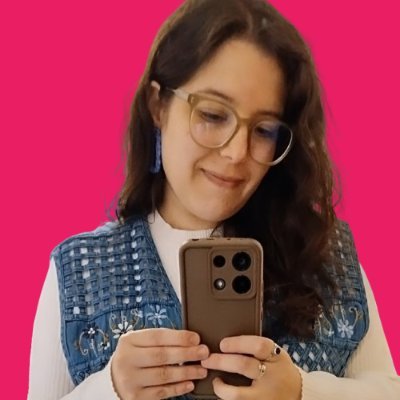 33 · she/her 🪻☕ Tauro · Filóloga, lectora y bebedora de café.