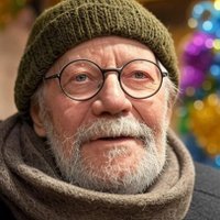 helmut schmidt (@helmutezim) Twitter profile photo