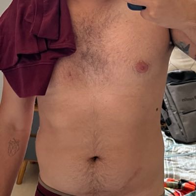 🔞Conteudo +18 . Safado e parrudo. Conteúdo Autoral e Amador Parcerias para gravar conteúdo chama na DM. https://t.co/emvD2UTvG4