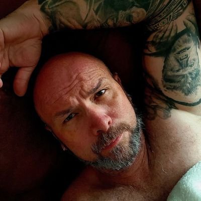 🐾Eric J Dionne 🐾 ⚔️BVENC 🦅🐺🐝🐜🦗🐠🐘 🦏Wildlife Ambassador🐊 🐆🦜🐿🦝🦓🐍🐢🕷🦂🐅 SyFy Disc His SkyAtl NG & more