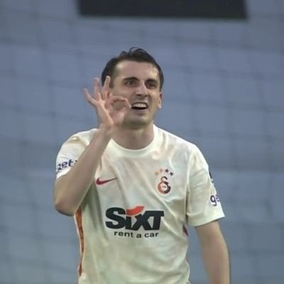 whynot47427821's profile picture. 