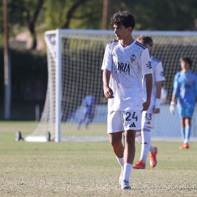 FA Euro U15 MLS NEXT Centre Mid #24
Riverdale Country Day School Class of 2028
Email: aferrer28@riverdale.edu