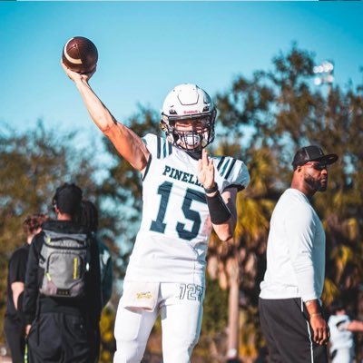 CO 2025 QB/ northeast highschool/6’0 180 4.0 GPA /https://t.co/V6e1mSKQbb