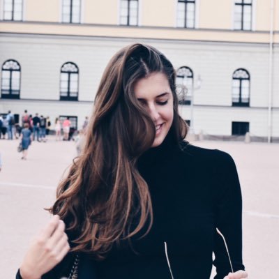mona_alicia_'s profile picture. Recht und Politik, Frankfurt und Berlin