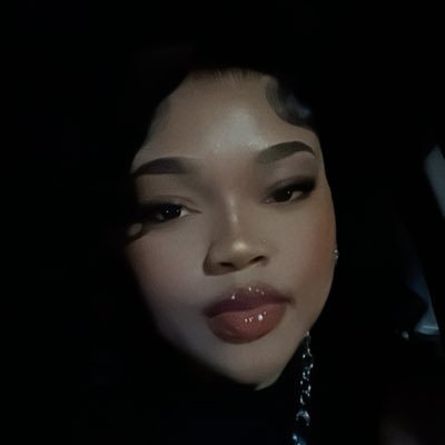 pinky💓est 96’ 🦄♑️ Chicaglo✨HtX living ✈️ https://t.co/A1M3JuDV91 💗🧸