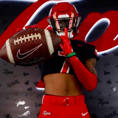 4⭐️ Fayetteville Nc/ Trinity Christian Student athlete Wr class ‘25 🎓God first