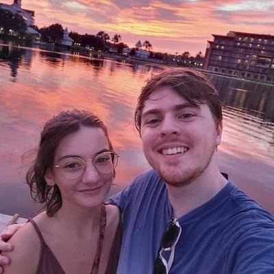 DeLay_tweets's profile picture. 