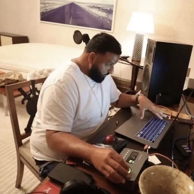 EbdulBaseer's profile picture. Ecom | I push the pull doors