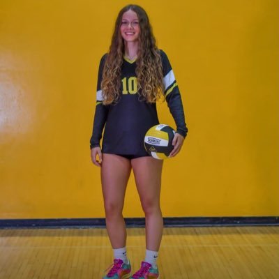 jennavega2027's profile picture. 