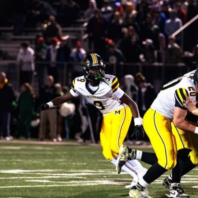 De’Erik Jackson Profile