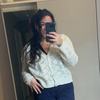 EniraNh's profile picture. emmènes moi avec toi, qu’importe le lieu ou le moment, je te suivrai n’importe où, tant que je suis avec toi, je suis heureuse.