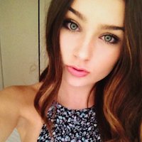 Alice (@j_alice90) 's Twitter Profile