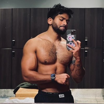 digital project manager by day📋 •bartender by night🍸 •rainbow fluff & cartoon buff 🏳️🌈 •Toronto 🇨🇦