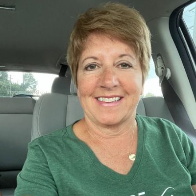 On a 43year mission to help change sick care to well care. Living strong, healthy and energized.💚 Blogger, AI Novice learning a lot! #MAHA #LiveYoungerLonger