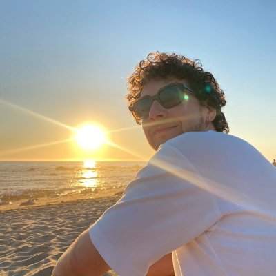 Python dev and teacher.
Created @DocstringFr to learn Python in french (https://t.co/xk7LePDj1W)
Tweets in french and english
YouTube : https://t.co/9HeTjIgiM1