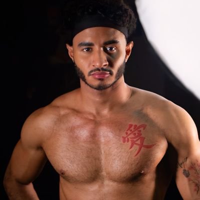 DM for collabs🍆🍑💦 i respond all my messages on my Onlyfans account.
📍Medellin 🏡, Professional 👨🏾⚕️
Good kisser and sucker 💋👅IG: @polluxperez