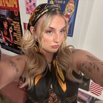 b4bylz's profile picture. 🦋