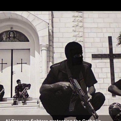 Akveyli213's profile picture. La justice sans force est impuissante, la force sans justice est tyrannique.