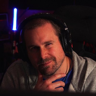 Composer for @beyondskyrim | @RefugiumGames | BincFilm | DrivenFilms | Filmmaker | | Dad | General kind of nerd