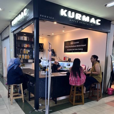 kurmacrepair's profile picture. Servis Apple (iPhone, iPad, MacBook, Apple Watch) terpercaya di ITC Fatmawati, Jakarta Selatan.