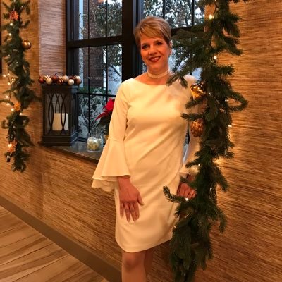 Pecvikki's profile picture. RN 30yr | OR Nurse | Former Neonatal ICU Nurse | Educator | Mentor| Aspiring Author