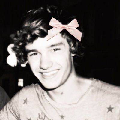 styless_tpwk's profile picture. I love one direction and formula 1❤️ my TikToks are stylesstpwk and editsln4 :)