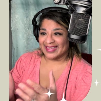 Thurston co. based, WA state; #voiceactor🎙. #Latina solopreneur; #commercialvo , #audiodescription , e-learning, telephony, podcasts, #narrationvoiceover,